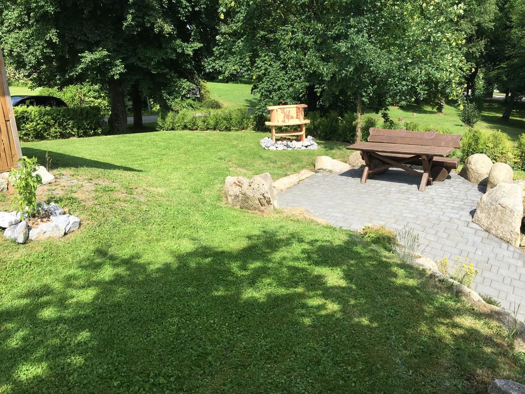 טאנה Naturstammhaus Und Appartements Zum Brockenbaecker מראה חיצוני תמונה